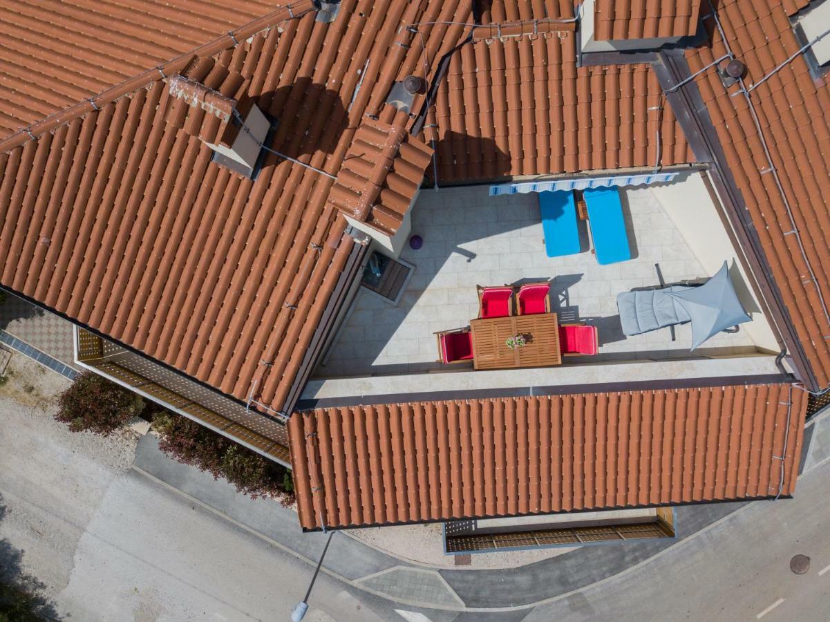 Villa Alice App2 Лижнян Екстер'єр фото