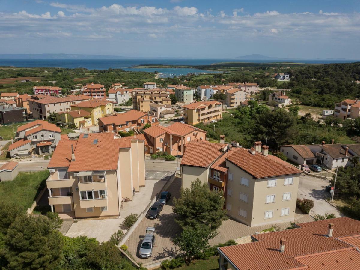 Villa Alice App2 Лижнян Екстер'єр фото