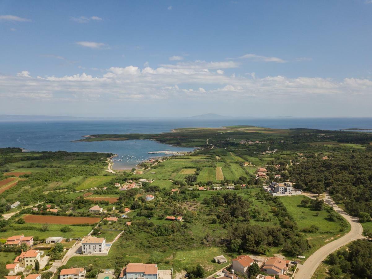 Villa Alice App2 Лижнян Екстер'єр фото